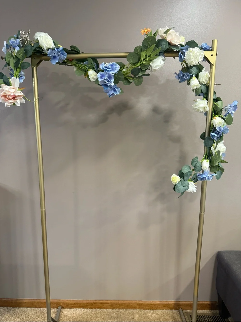 4-Floral Artificial Eucalyptus Garland with Blue Hydrangeas and Roses